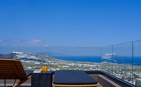 Apikia Santorini